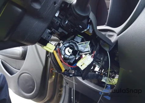 2014 Kia Soul + из США, поврежденный, VIN KNDJP3A5XE7039009